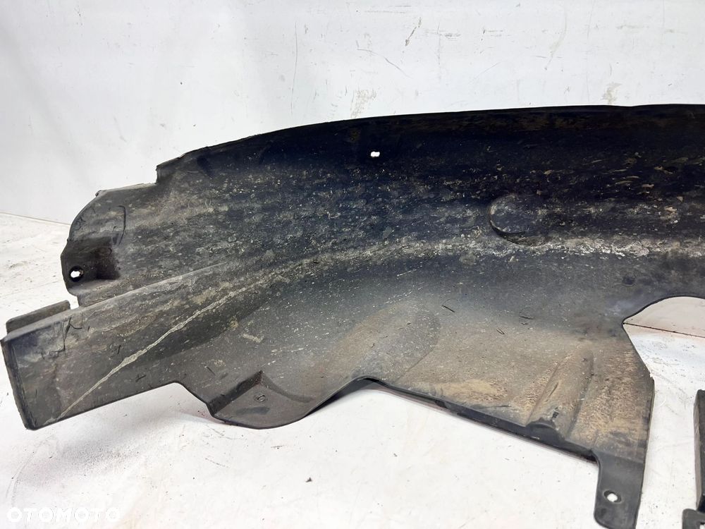 NADKOLE LEWY TYŁ PLASTIKOWE AUDI A3 8L 8L0810171 14/26 - 2