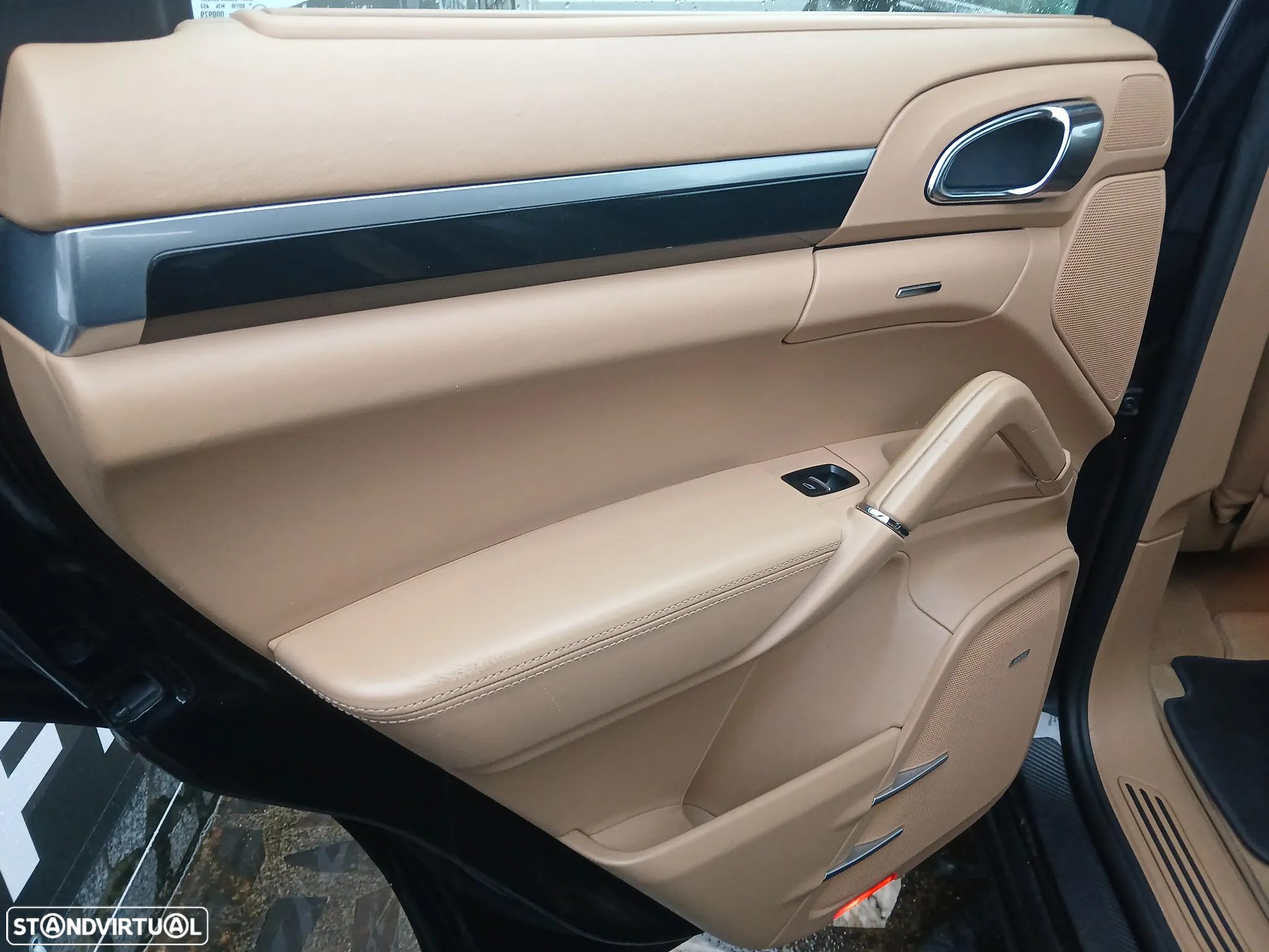 Porsche Cayenne - 29