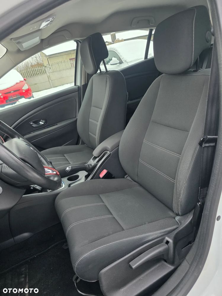 Renault Megane 1.6 16V Color Edition - 3