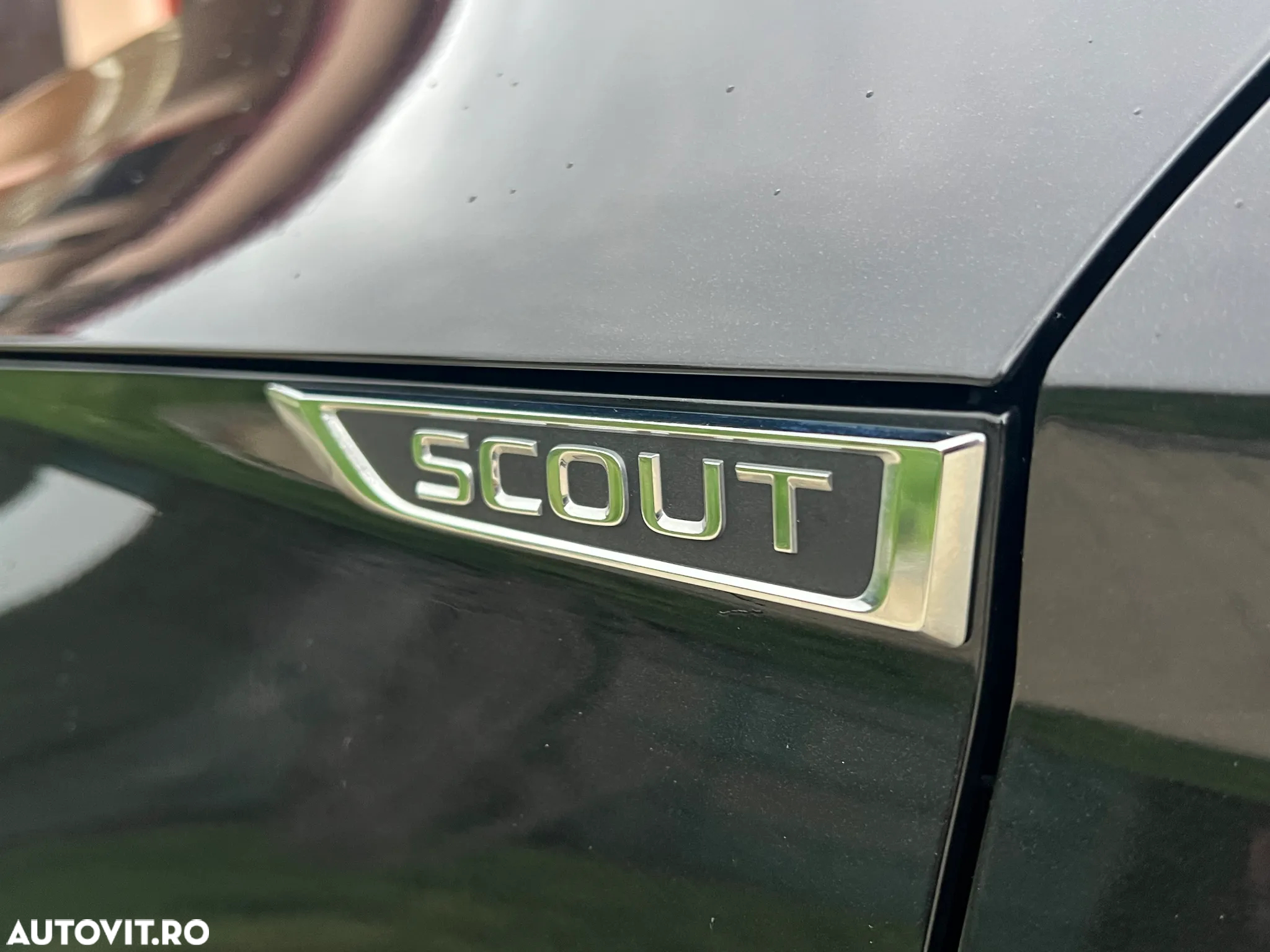 Skoda Superb Combi 2.0 TDI 4x4 DSG Scout Final Edition - 6