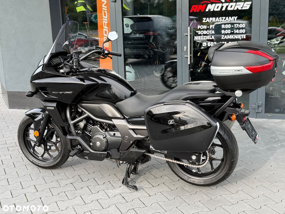 Honda CTX - 26