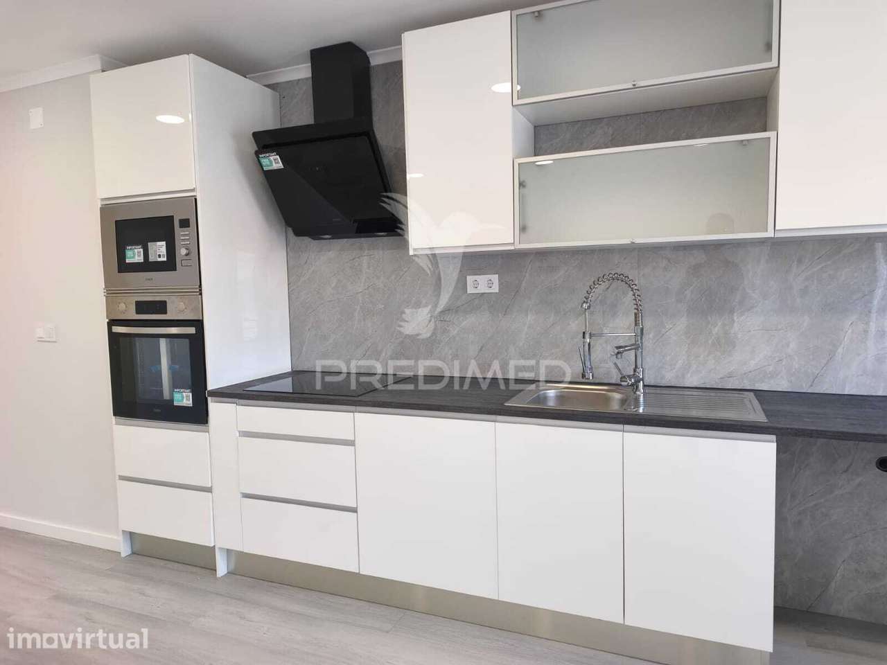 Apartamento T4 Totalmente Remodelado | Amora - Grande imagem: 3/31