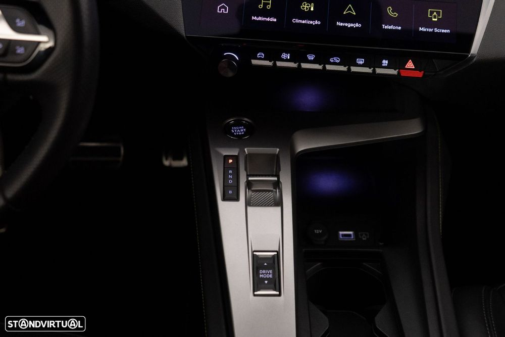 Peugeot 408 1.6 Hybrid GT e-EAT8 - 16
