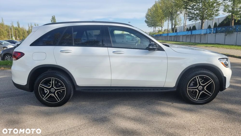 Mercedes-Benz GLC 300 4Matic 9G-TRONIC AMG Line - 4