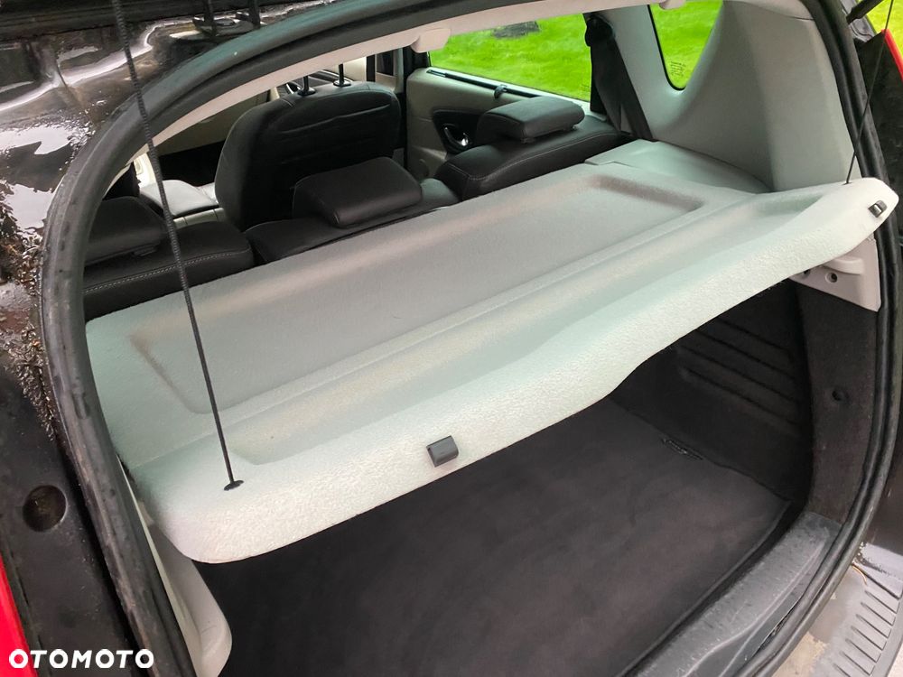 Renault Scenic 1.9 dCi Luxe Privilege - 34
