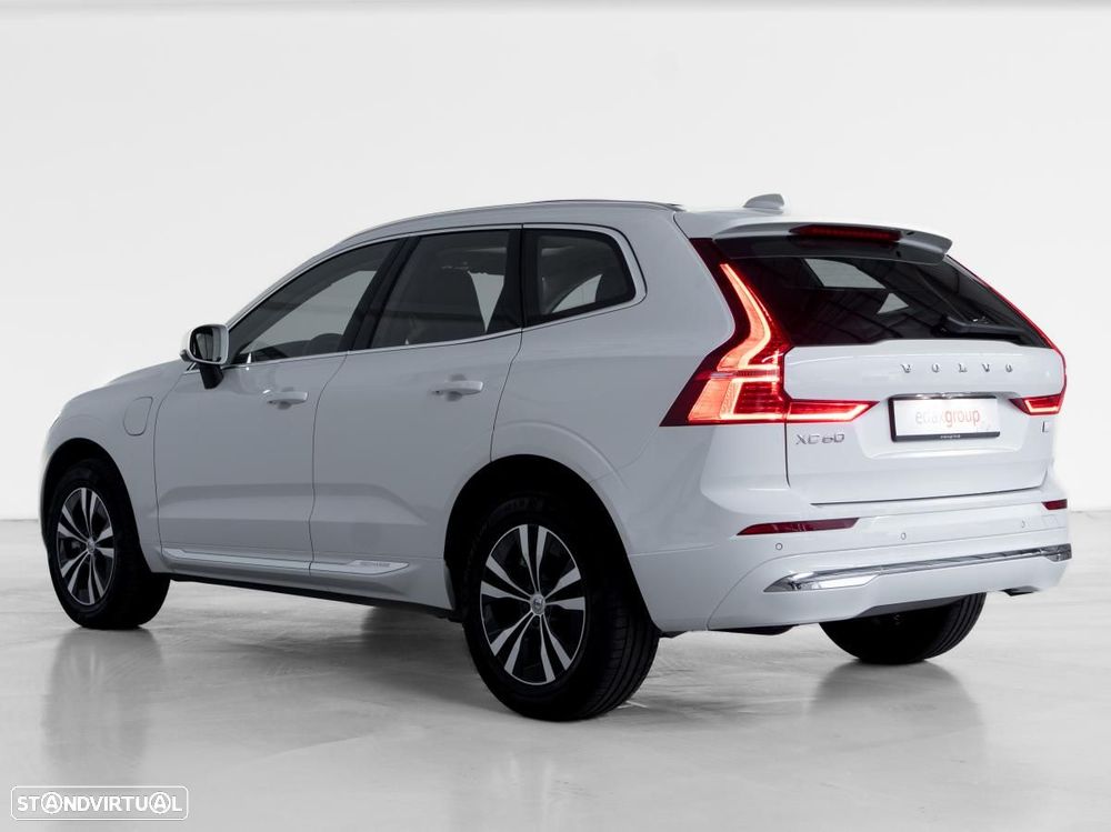 Volvo XC 60 2.0 T6 PHEV Inscription Expression AWD - 4