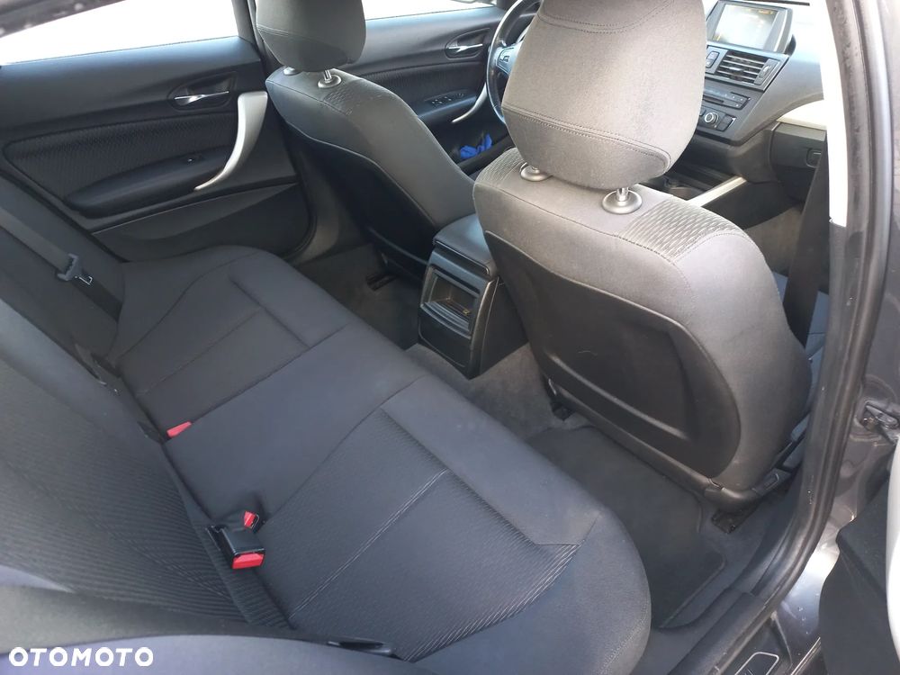 BMW Seria 1 - 16