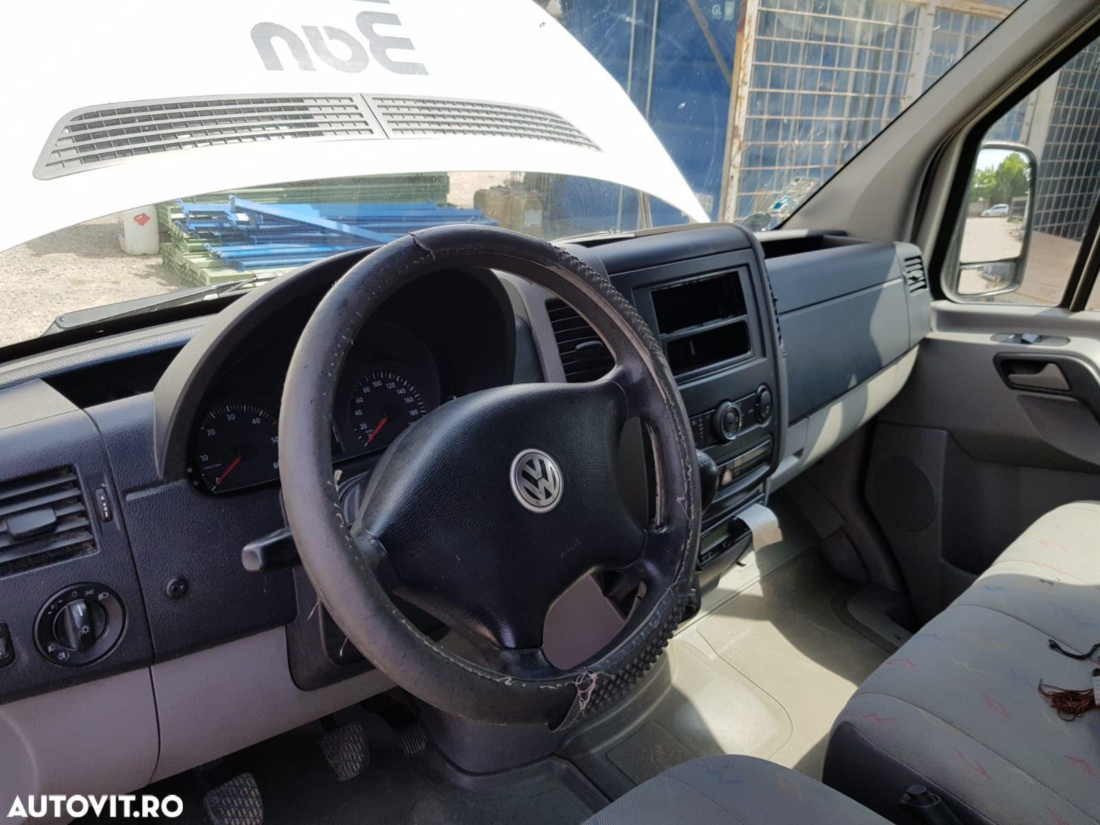Dezmembrari  VW CRAFTER  2006  > 0000 2.5 TDI Motorina - 2