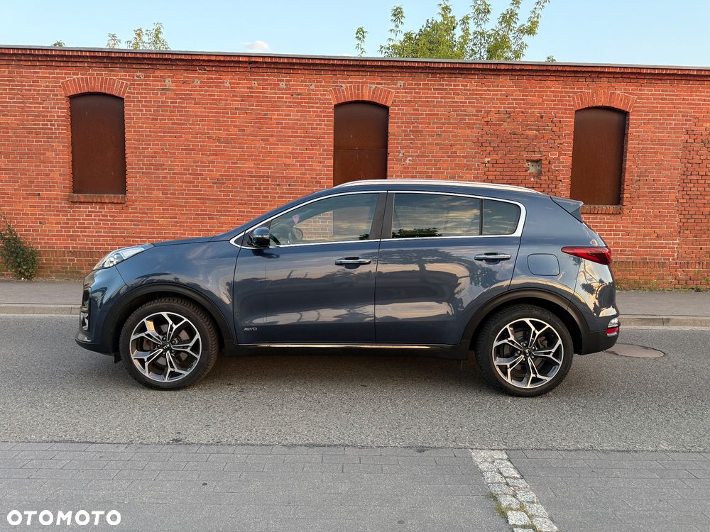 Kia Sportage 2.0 CRDI AWD Eco-Dynamics+ (48V M-H) GT LINE - 9