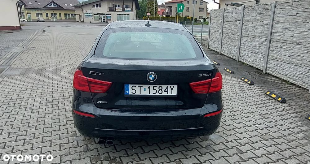 BMW 3GT 330i xDrive Sport Line - 7