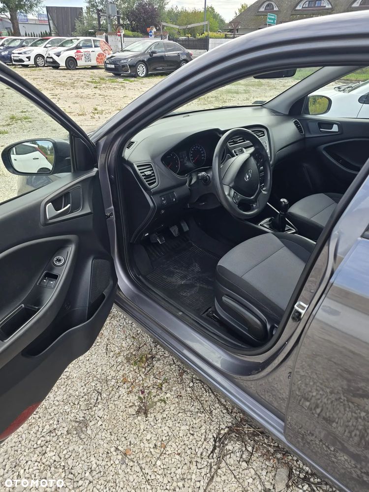 Hyundai i20 1.2 Classic Plus - 16