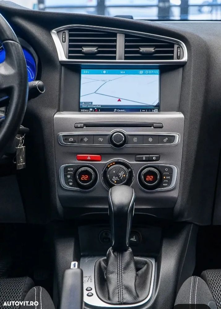Citroën C4 1.2 PureTech S&S EAT8 Feel - 4