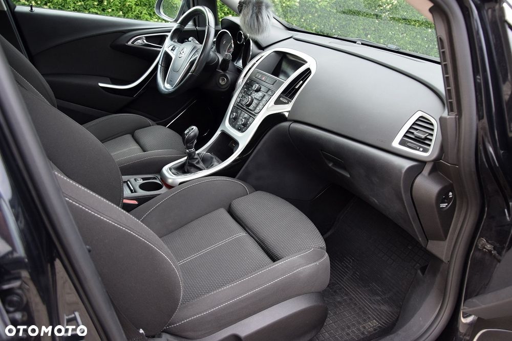 Opel Astra 1.4 T Cosmo - 6