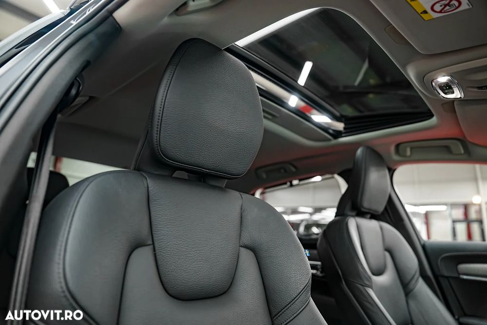 Volvo S90 T8 Recharge AWD Geartronic Inscription - 8