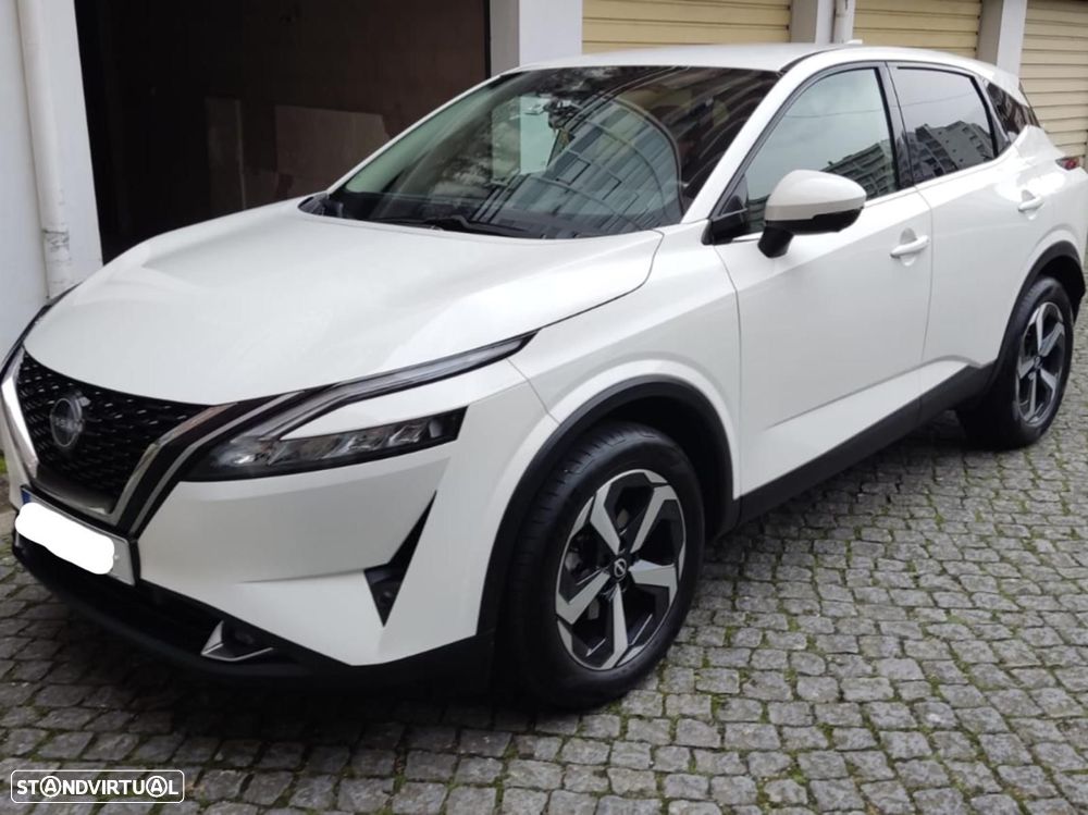 Nissan Qashqai 1.3 DIG-T N-Connecta Xtronic - 2