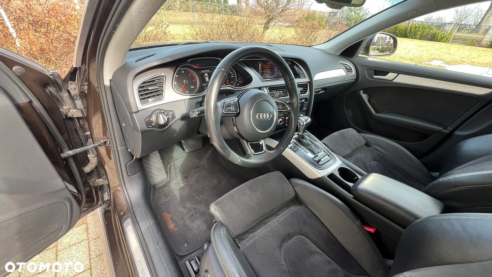 Audi A4 Allroad 2.0 TDI DPF S tronic - 9