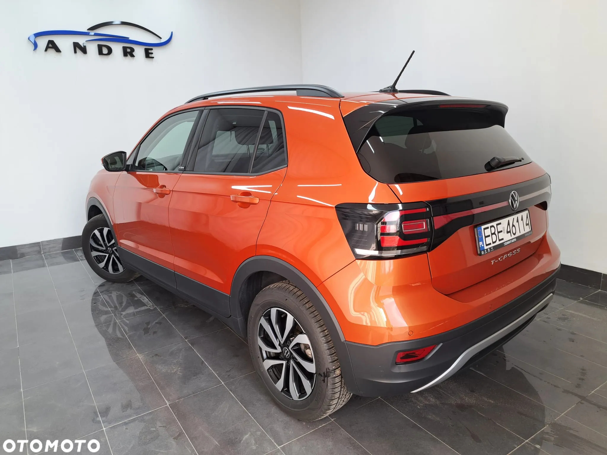 Volkswagen T-Cross 1.0 TSI Active DSG - 8