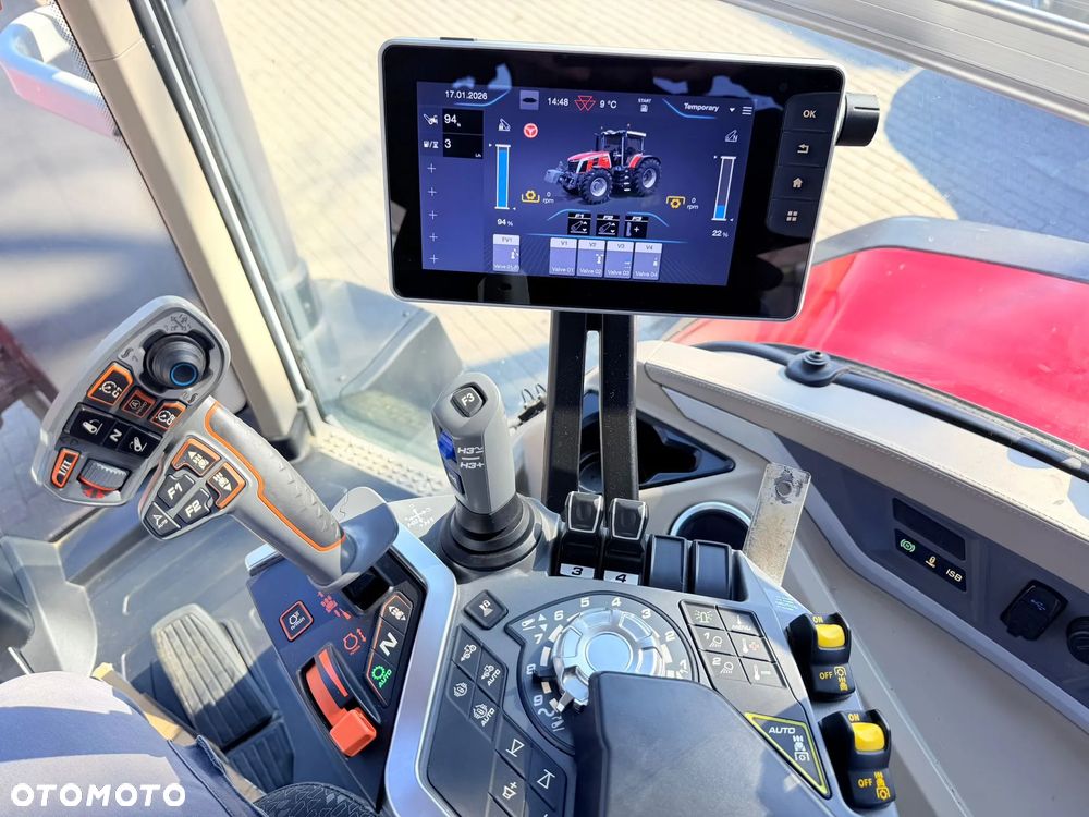 Massey Ferguson 8S.225 - 18