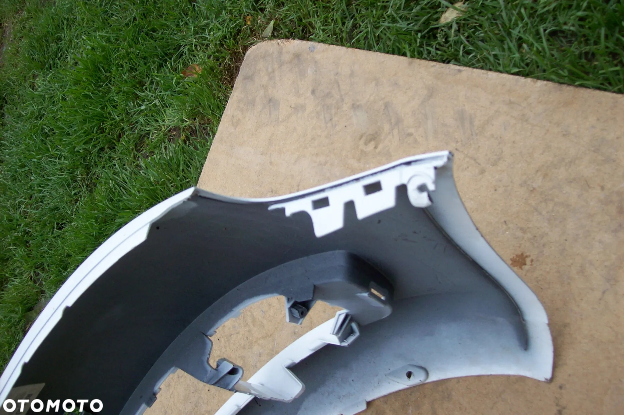 ZDERZAK PRZEDNI AUDI A3 8P ROK 08/12 - 5