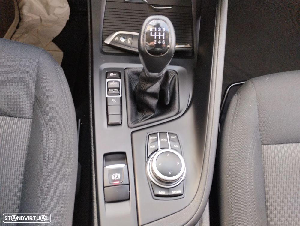 BMW X1 16 d sDrive Advantage - 14