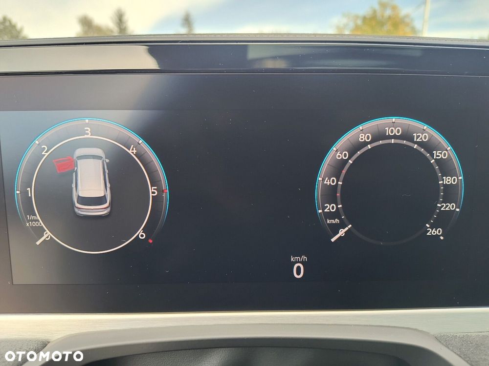 Volkswagen Passat Variant 2.0 TDI SCR R-Line Plus DSG - 17