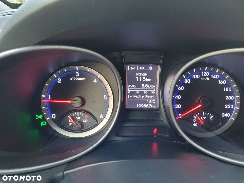 Hyundai Santa Fe 2.2 CRDI Premium - 22