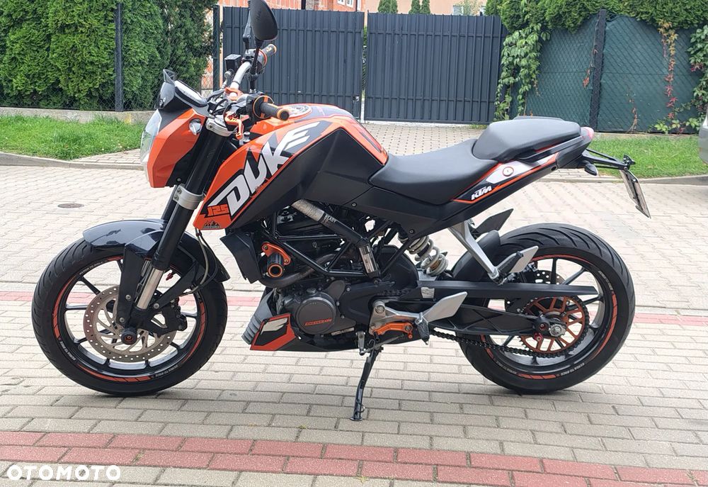 KTM Duke 125