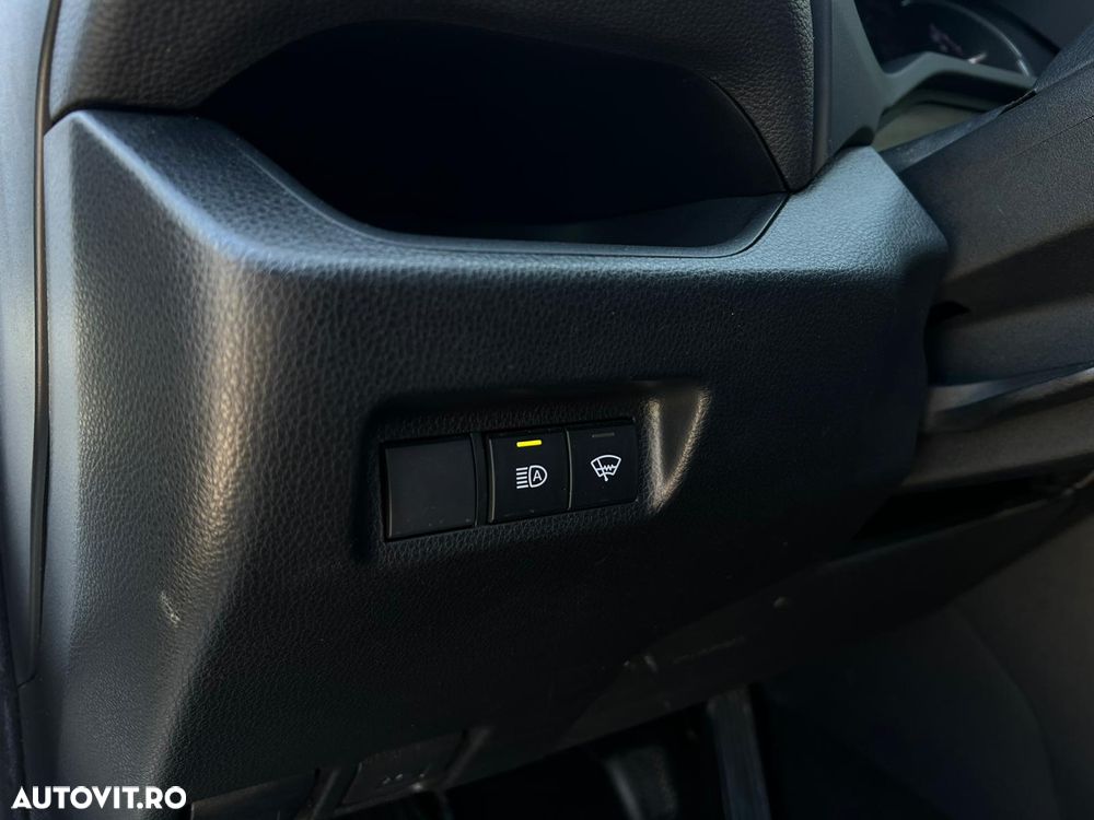 Toyota RAV4 2.0P 6MT AWD Dynamic - 25