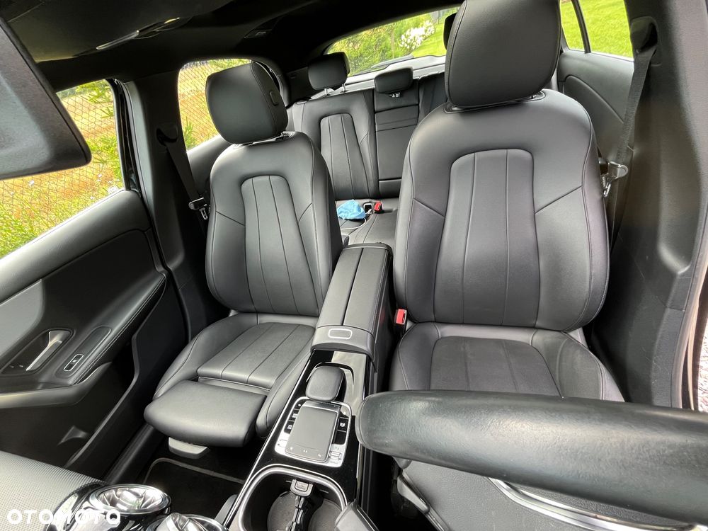 Mercedes-Benz Klasa A 250 4-Matic AMG Line 7G-DCT - 26