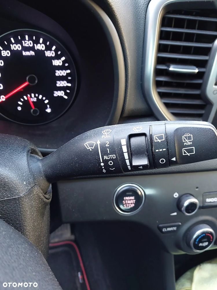 Kia Sportage 1.7 CRDI Business Line M 2WD - 15