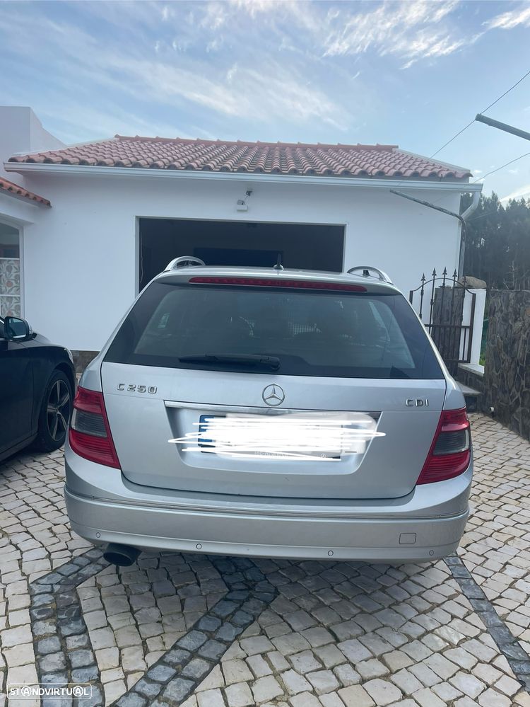 Mercedes-Benz C 250 CDi Avantgarde BlueEfficiency - 2