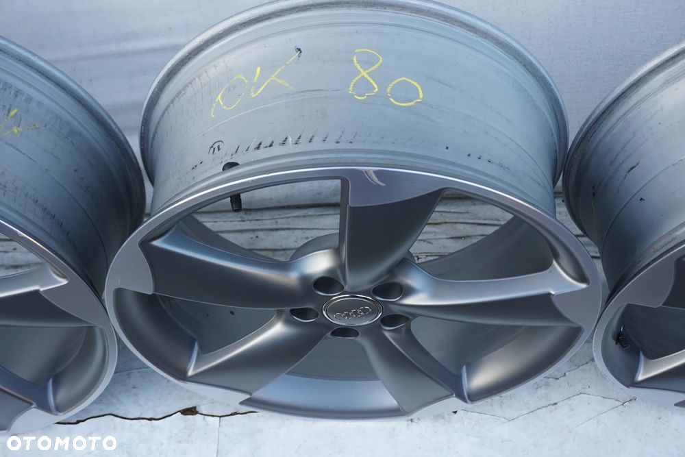 Audi 5x112 20 8,5J et45 4G0601025 - 9