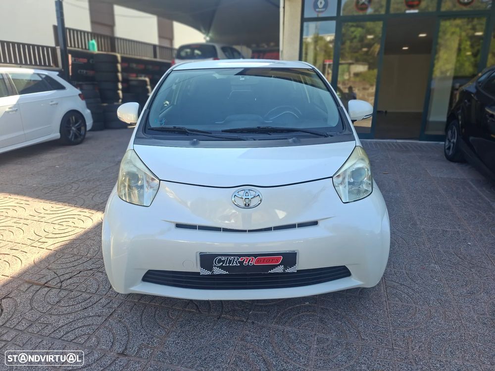 Toyota iQ 1.0 VVT-i 2 MultiDrive - 2