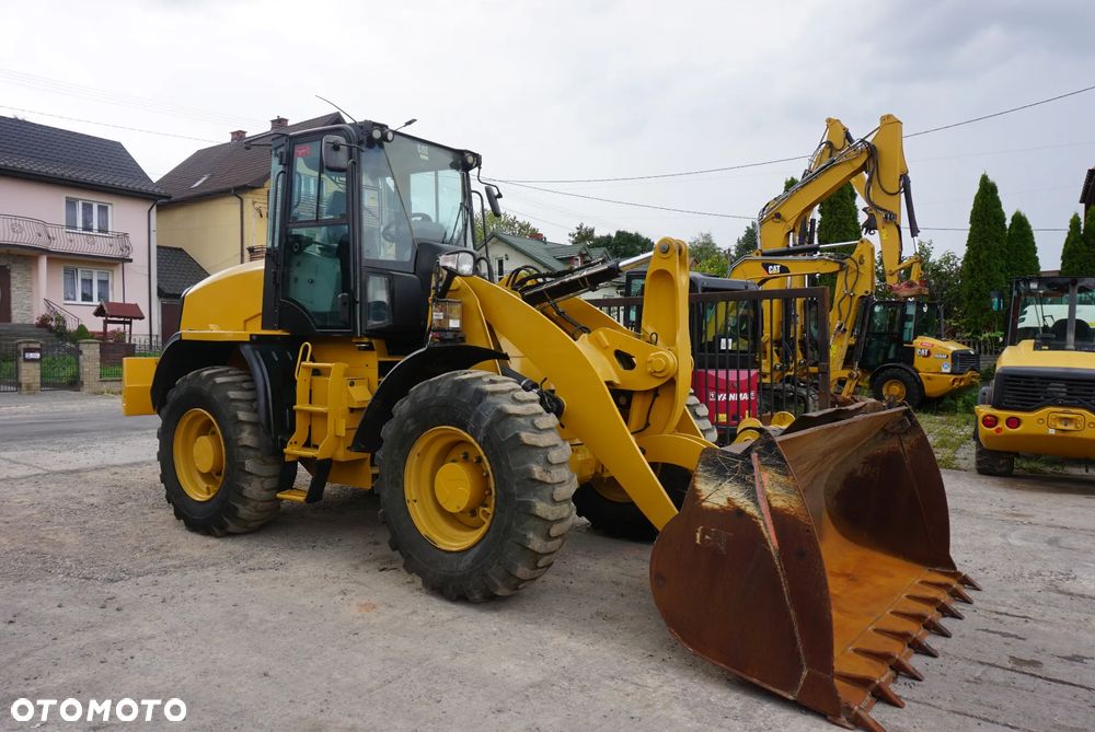Caterpillar 914 M - 2