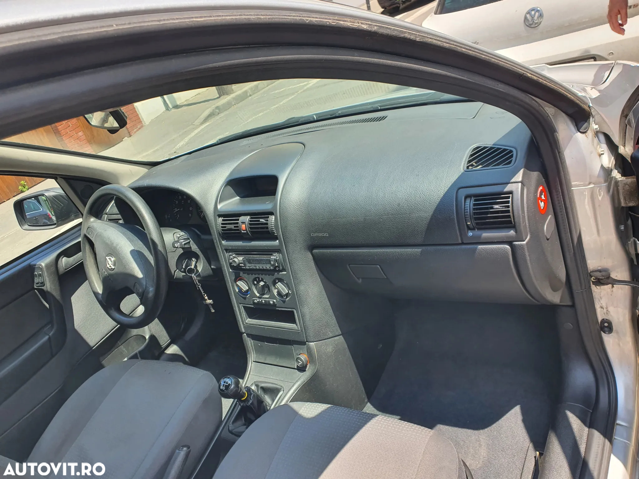 Opel Astra Classic 1.6i - 10