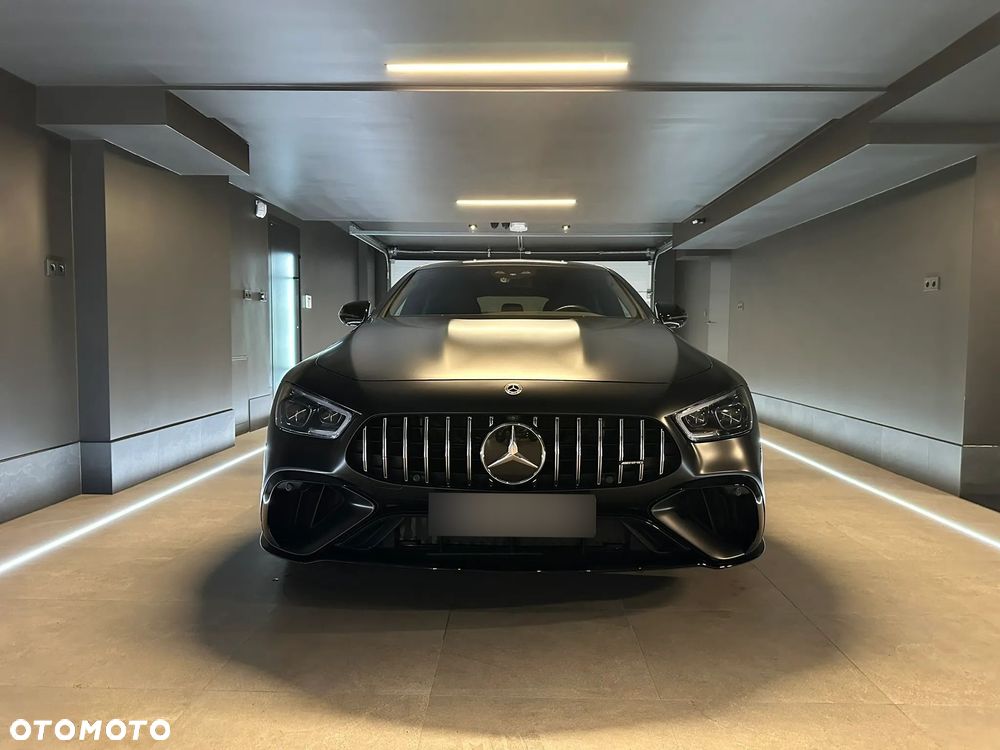 Mercedes-Benz AMG GT - 3