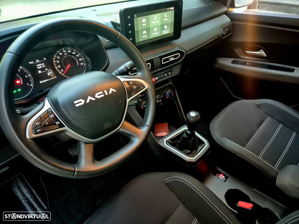 Dacia Sandero - 4
