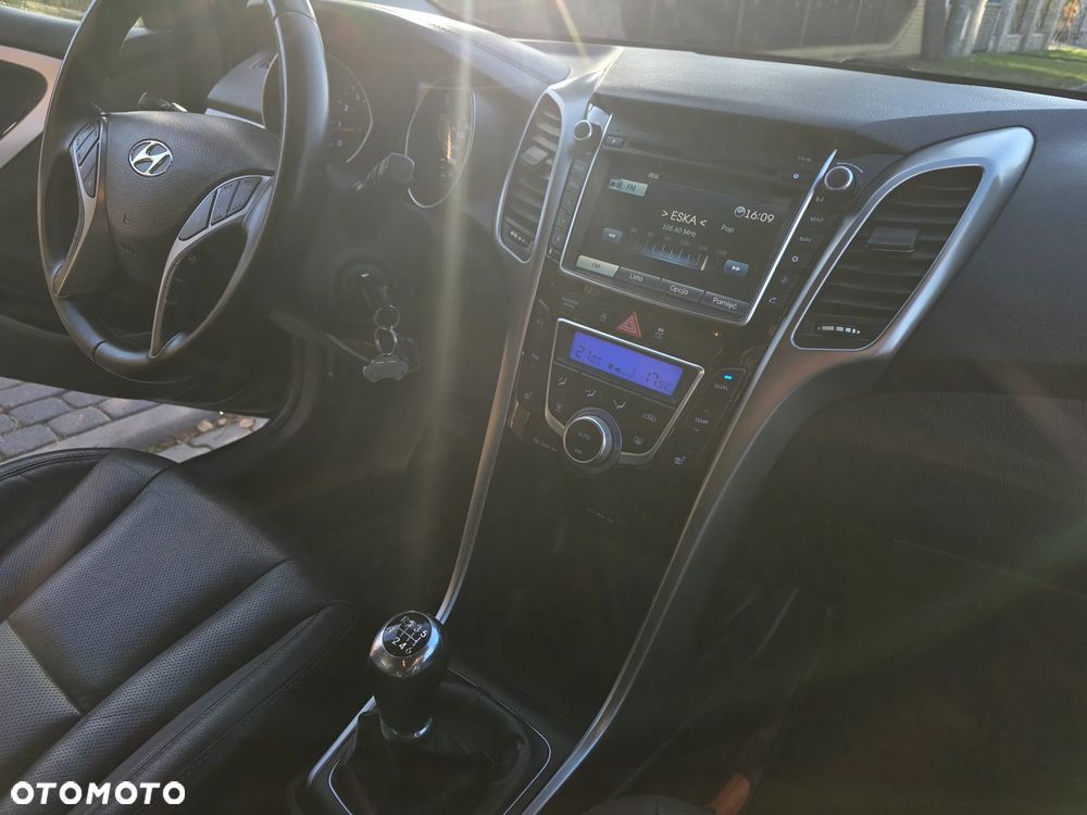 Hyundai i30 - 18