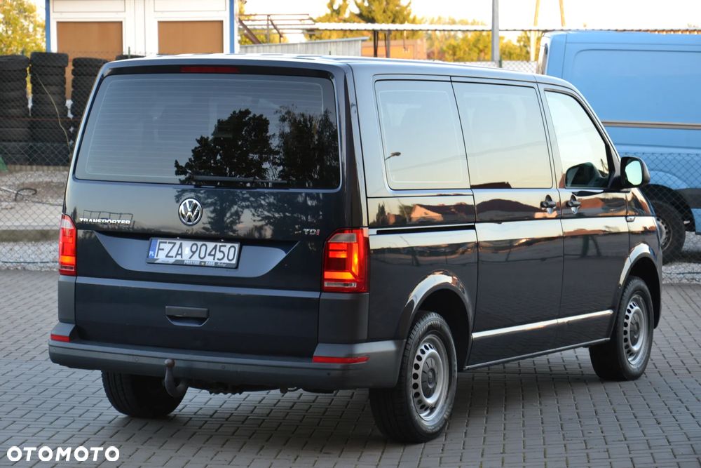 Volkswagen Transporter Caravelle Kurz Comfortline - 10