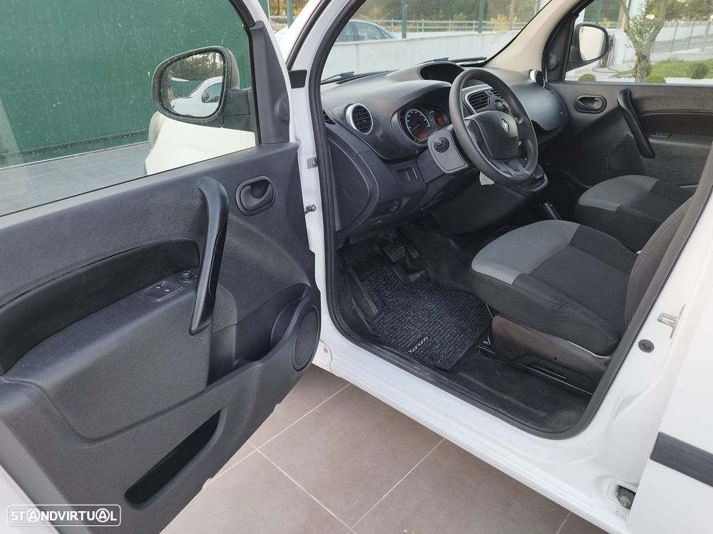 Renault kangoo ZE 33 Maxi Longa - 5