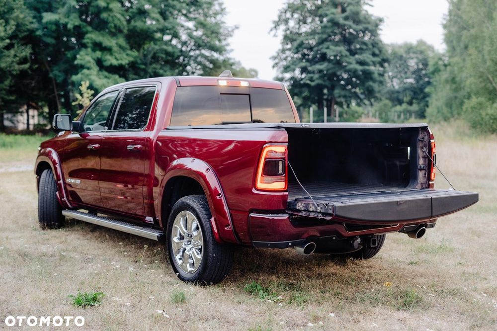 RAM 1500 5.7 eTorque Crew Cab Shortbed Longhorn Chrome - 9