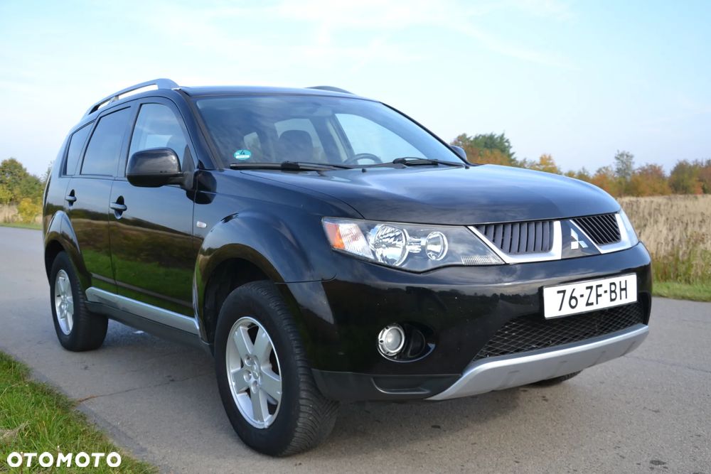 Mitsubishi Outlander 2.4 Invite 2WD - 5