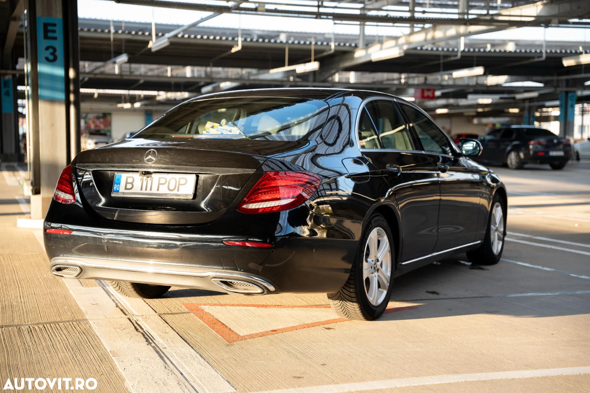 Mercedes-Benz E 220 d Aut. - 17