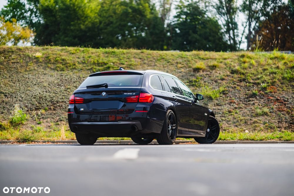 BMW Seria 5 535d Touring - 27