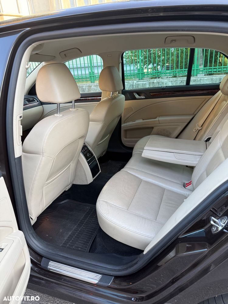 Skoda Superb 2.0 TDI 4X4 Elegance - 15