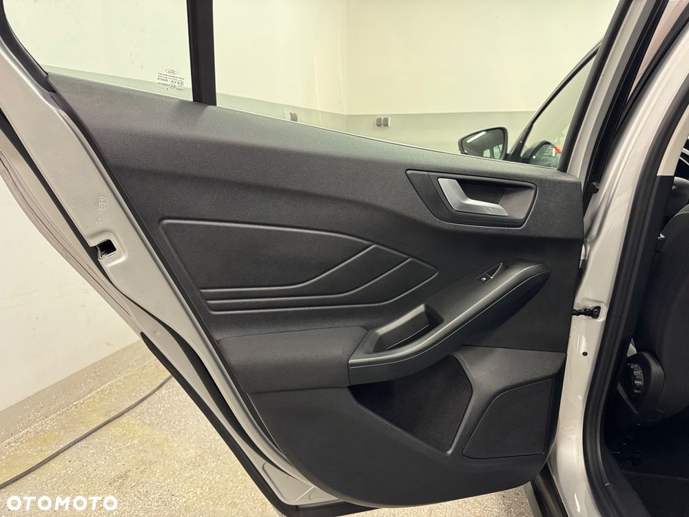 Ford Focus 1.5 EcoBlue Start-Stopp-System ACTIVE - 24