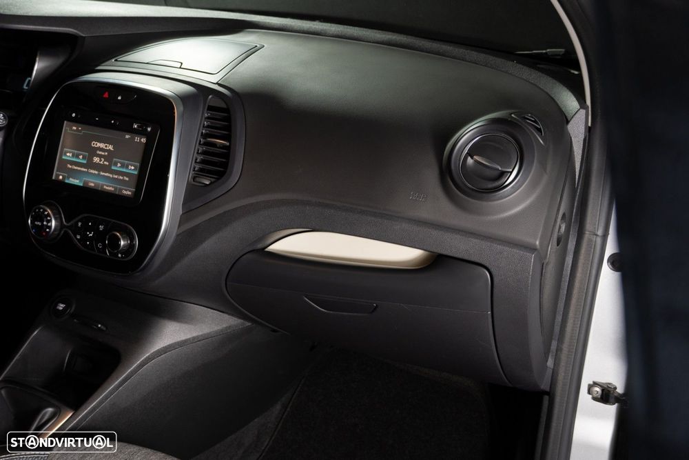 Renault Captur 0.9 TCE Exclusive - 29