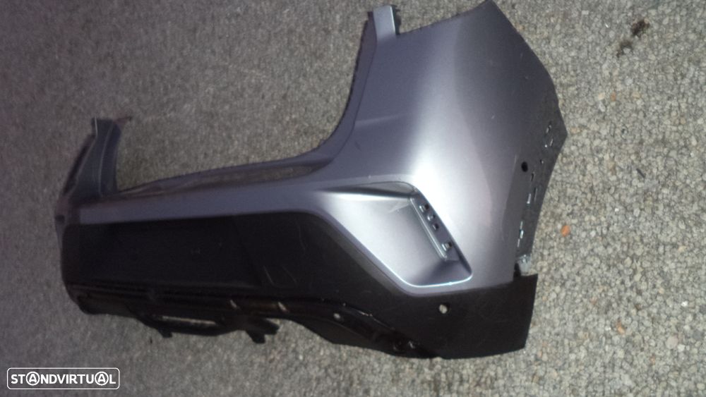 Para-choques tras Citroen C4 ano 2022 - 3