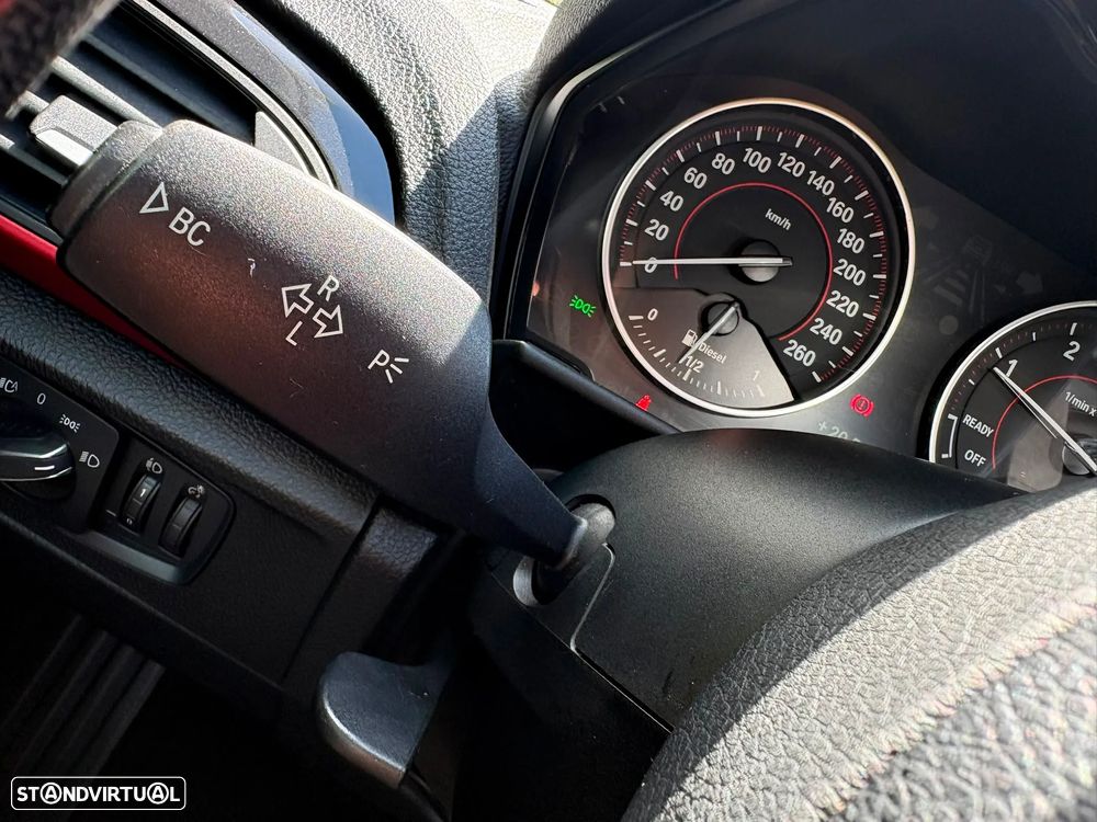 BMW 120 dA Line Sport - 15