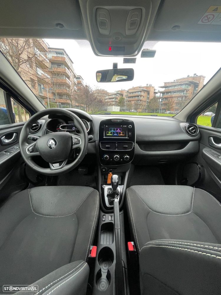 Renault Clio Sport Tourer - 8